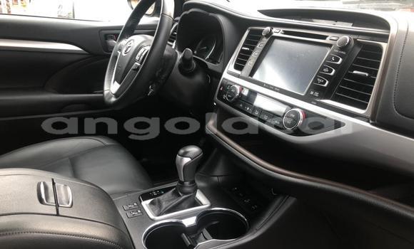 Acheter Occasion Voiture Toyota Highlander Noir à Luanda, Province de Luanda Acheter Occasion Voiture Toyota Highlander Noir à Luanda, Province de Luanda