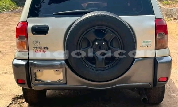 Comprar Usado Toyota RAV4 Outro Carro em Luanda em Luanda Province Comprar Usado Toyota RAV4 Outro Carro em Luanda em Luanda Province