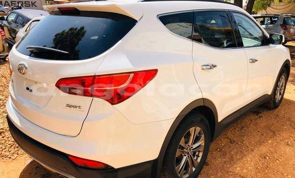 Comprar Usado Hyundai Santa Fe Branco Carro em Luanda em Luanda Province Comprar Usado Hyundai Santa Fe Branco Carro em Luanda em Luanda Province