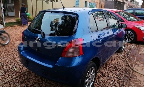 Acheter Occasion Voiture Toyota Yaris Bleu à Luanda, Province de Luanda Acheter Occasion Voiture Toyota Yaris Bleu à Luanda, Province de Luanda