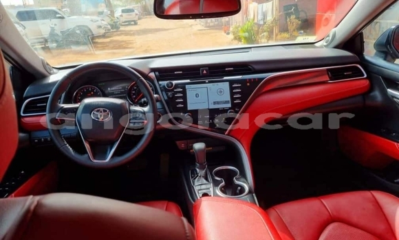 Buy Used Toyota Camry White Car in Luanda in Luanda Province Buy Used Toyota Camry White Car in Luanda in Luanda Province