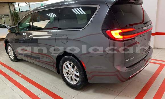 Comprar Usado Chrysler Pacifica Outro Carro em Luanda em Luanda Province Comprar Usado Chrysler Pacifica Outro Carro em Luanda em Luanda Province