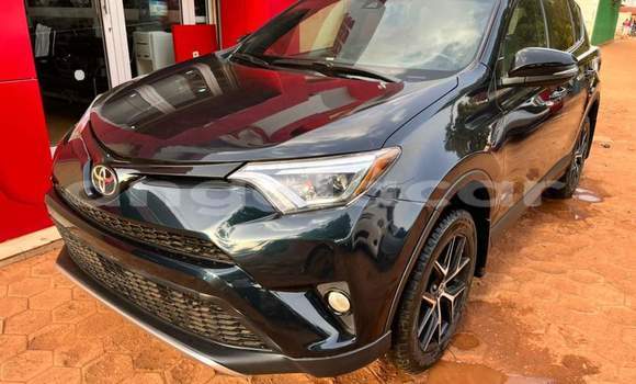 Comprar Usado Toyota RAV4 Preto Carro em Luanda em Luanda Province Comprar Usado Toyota RAV4 Preto Carro em Luanda em Luanda Province