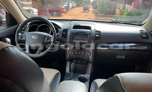 Acheter Occasion Voiture Kia Sorento Blanc à Luanda, Province de Luanda Acheter Occasion Voiture Kia Sorento Blanc à Luanda, Province de Luanda