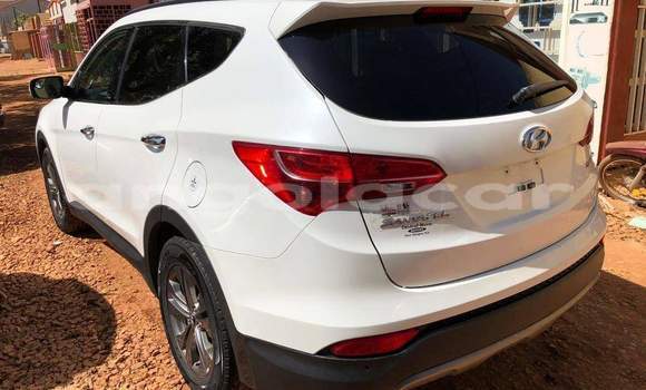 Comprar Usado Hyundai Santa Fe Branco Carro em Luanda em Luanda Province Comprar Usado Hyundai Santa Fe Branco Carro em Luanda em Luanda Province