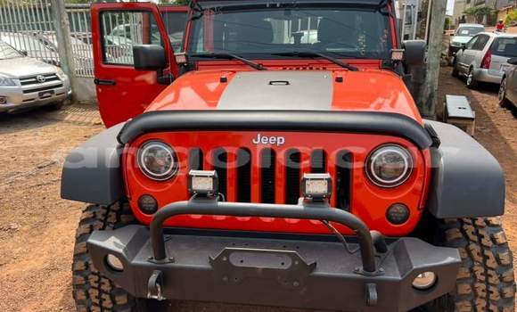 Buy Used Jeep Wrangler Red Car in Luanda in Luanda Province Buy Used Jeep Wrangler Red Car in Luanda in Luanda Province