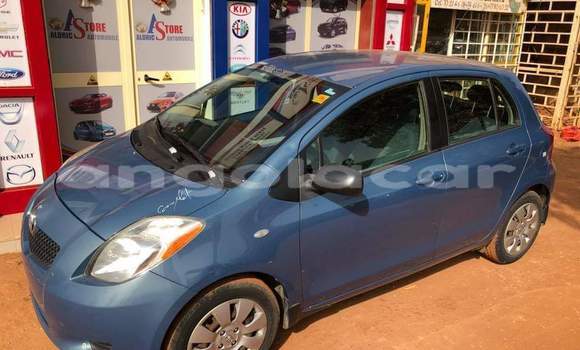 Acheter Occasion Voiture Toyota Yaris Bleu à Luanda, Province de Luanda Acheter Occasion Voiture Toyota Yaris Bleu à Luanda, Province de Luanda