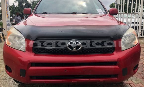 Acheter Occasion Voiture Toyota RAV4 Rouge à Luena, Moxico Acheter Occasion Voiture Toyota RAV4 Rouge à Luena, Moxico