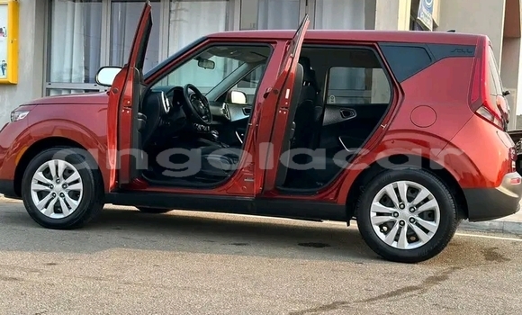 Comprar Usado Kia Soul Vermelho Carro em Luanda em Luanda Province Comprar Usado Kia Soul Vermelho Carro em Luanda em Luanda Province
