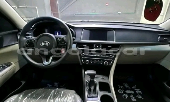 Buy Used Kia Optima White Car in Luanda in Luanda Province Buy Used Kia Optima White Car in Luanda in Luanda Province