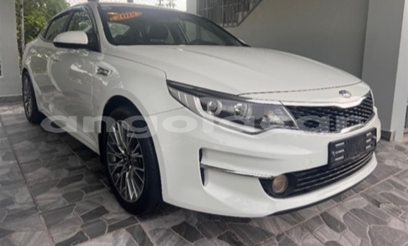 Buy Used Kia K5 White Car in Luena in Moxico Buy Used Kia K5 White Car in Luena in Moxico