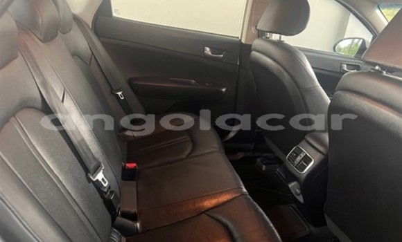 Comprar Usado Kia K5 Branco Carro em Luena em Moxico Comprar Usado Kia K5 Branco Carro em Luena em Moxico