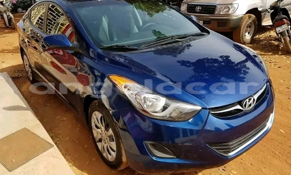 Buy Used Hyundai Elantra Blue Car in Luanda in Luanda Province Buy Used Hyundai Elantra Blue Car in Luanda in Luanda Province