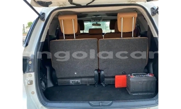 Acheter Occasion Voiture Toyota Fortuner Blanc à Luanda, Province de Luanda Acheter Occasion Voiture Toyota Fortuner Blanc à Luanda, Province de Luanda