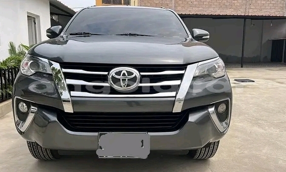 Acheter Occasion Voiture Toyota Fortuner Autre à Luanda, Province de Luanda Acheter Occasion Voiture Toyota Fortuner Autre à Luanda, Province de Luanda