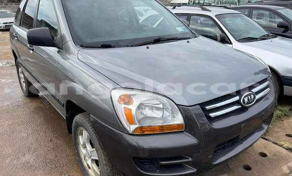 Buy Used Kia Sportage Blue Car in Luanda in Luanda Province