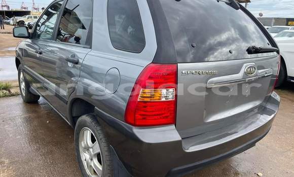 Buy Used Kia Sportage Blue Car in Luanda in Luanda Province Buy Used Kia Sportage Blue Car in Luanda in Luanda Province