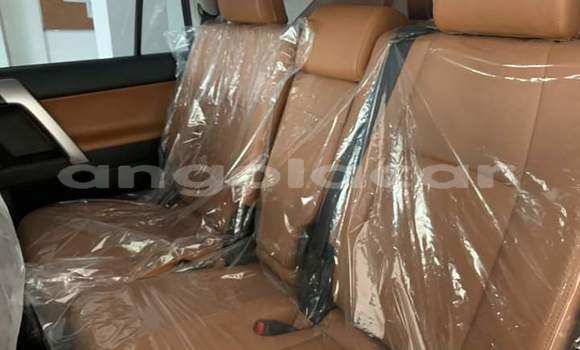 Buy Used Toyota Land Cruiser Black Car in Luena in Moxico Buy Used Toyota Land Cruiser Black Car in Luena in Moxico