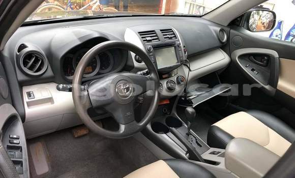 Acheter Occasion Voiture Toyota RAV4 Noir à Luanda, Province de Luanda Acheter Occasion Voiture Toyota RAV4 Noir à Luanda, Province de Luanda