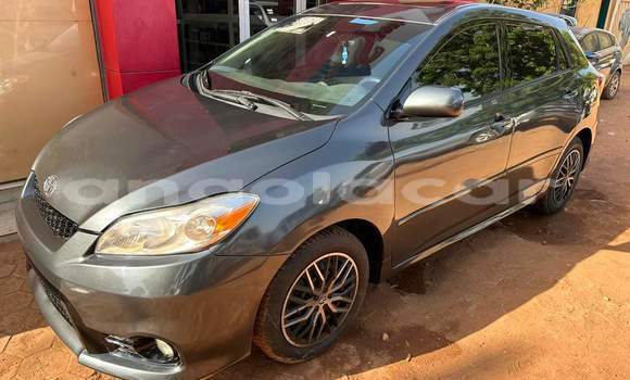 Buy Used Toyota Matrix Other Car in Luanda in Luanda Province