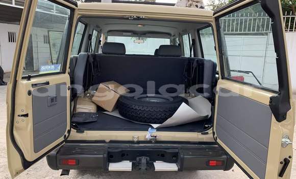 Comprar Usado Toyota Land Cruiser Outro Carro em Luanda em Luanda Province Comprar Usado Toyota Land Cruiser Outro Carro em Luanda em Luanda Province