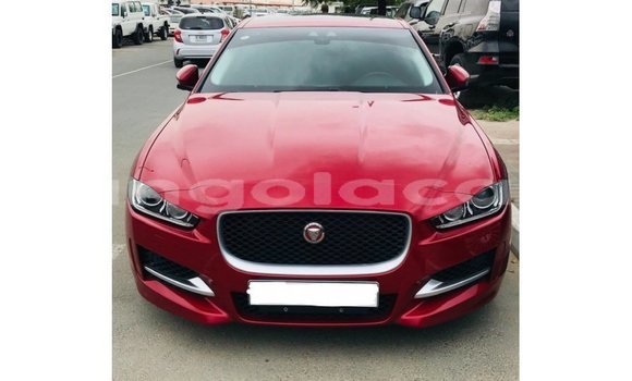 Acheter Import Voiture Jaguar XE Rouge à Import - Dubai, Province de Bengo