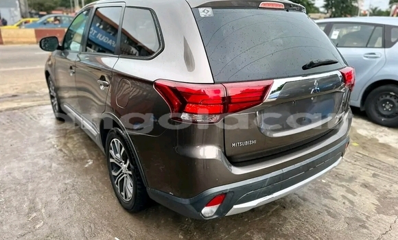 Buy Used Mitsubishi Outlander Other Car in Luanda in Luanda Province Buy Used Mitsubishi Outlander Other Car in Luanda in Luanda Province