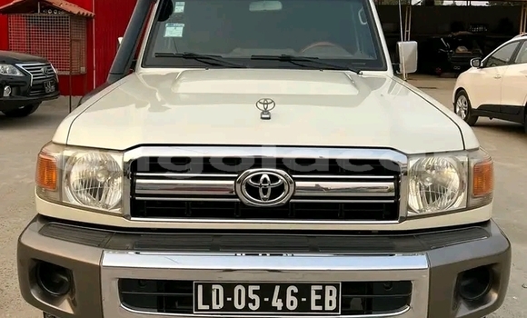 Acheter Occasion Voiture Toyota Land Cruiser Blanc à Lobito, Benguela