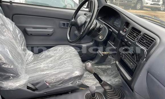 Comprar Usado Toyota Hilux Azul Carro em Luanda em Luanda Province Comprar Usado Toyota Hilux Azul Carro em Luanda em Luanda Province