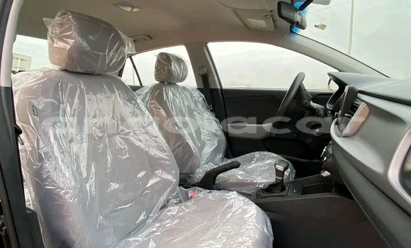 Comprar Usado Kia rio Preto Carro em Luanda em Luanda Province