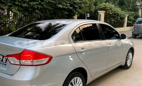 Acheter Occasion Voiture Suzuki Ciaz Autre à Luanda, Province de Luanda Acheter Occasion Voiture Suzuki Ciaz Autre à Luanda, Province de Luanda