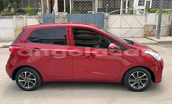 Comprar Usado Hyundai i10 Vermelho Carro em Luanda em Luanda Province