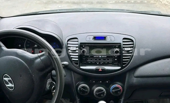 Comprar Usado Hyundai i10 Preto Carro em Luanda em Luanda Province Comprar Usado Hyundai i10 Preto Carro em Luanda em Luanda Province