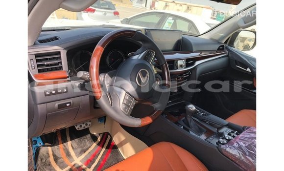 Buy Import Lexus LX White Car in Import - Dubai in Bengo Province Buy Import Lexus LX White Car in Import - Dubai in Bengo Province