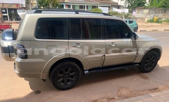 Buy Used Mitsubishi Pajero Other Car in Luanda in Luanda Province Buy Used Mitsubishi Pajero Other Car in Luanda in Luanda Province