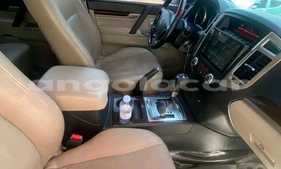 Comprar Usado Mitsubishi Pajero Outro Carro em Luanda em Luanda Province Comprar Usado Mitsubishi Pajero Outro Carro em Luanda em Luanda Province