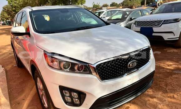 Acheter Occasion Voiture Kia Sorento Blanc à Luanda, Province de Luanda Acheter Occasion Voiture Kia Sorento Blanc à Luanda, Province de Luanda