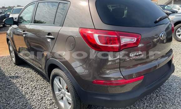 Buy Used Kia Sportage Brown Car in Luanda in Luanda Province Buy Used Kia Sportage Brown Car in Luanda in Luanda Province