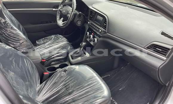 Buy Used Hyundai Sonata Silver Car in Luanda in Luanda Province Buy Used Hyundai Sonata Silver Car in Luanda in Luanda Province