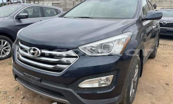 Comprar Usado Hyundai Santa Fe Azul Carro em Luanda em Luanda Province