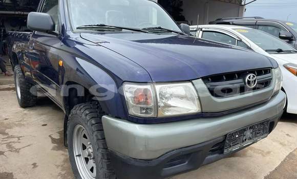Buy Used Toyota Hilux Blue Car in Luanda in Luanda Province