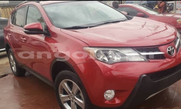 Comprar Usado Toyota RAV4 Vermelho Carro em Lobito em Benguela Comprar Usado Toyota RAV4 Vermelho Carro em Lobito em Benguela