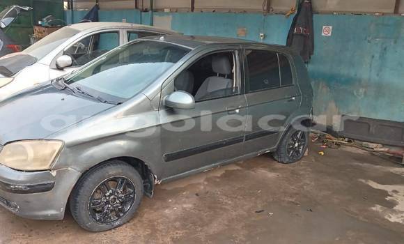 Comprar Usado Hyundai Getz Azul Carro em Luanda em Luanda Province