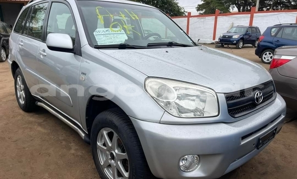 Buy Used Toyota RAV4 Silver Car in Luanda in Luanda Province Buy Used Toyota RAV4 Silver Car in Luanda in Luanda Province