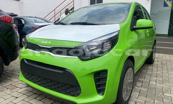 Buy Used Kia Morning Green Car in Lobito in Benguela Buy Used Kia Morning Green Car in Lobito in Benguela