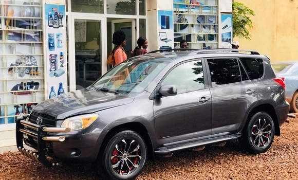 Buy Used Toyota RAV4 Black Car in Luanda in Luanda Province Buy Used Toyota RAV4 Black Car in Luanda in Luanda Province