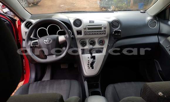 Acheter Occasion Voiture Toyota Matrix Rouge à Luanda, Province de Luanda Acheter Occasion Voiture Toyota Matrix Rouge à Luanda, Province de Luanda