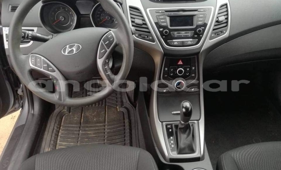 Buy Used Hyundai Elantra Silver Car in Luanda in Luanda Province Buy Used Hyundai Elantra Silver Car in Luanda in Luanda Province