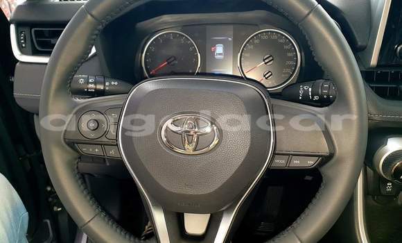 Comprar Usado Toyota RAV4 Preto Carro em Luanda em Luanda Province Comprar Usado Toyota RAV4 Preto Carro em Luanda em Luanda Province