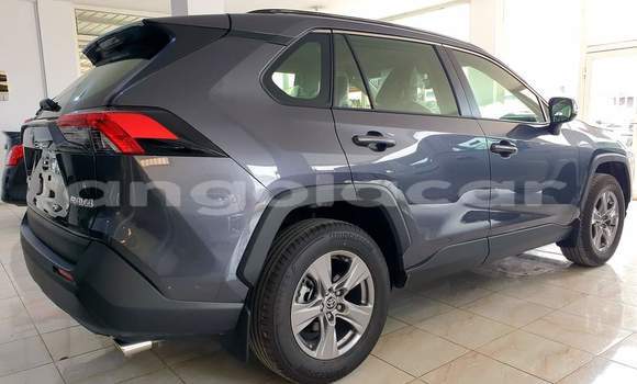 Comprar Usado Toyota RAV4 Preto Carro em Luanda em Luanda Province Comprar Usado Toyota RAV4 Preto Carro em Luanda em Luanda Province